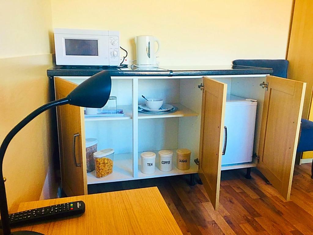 Heather'S Lodge Cheshunt Ngoại thất bức ảnh